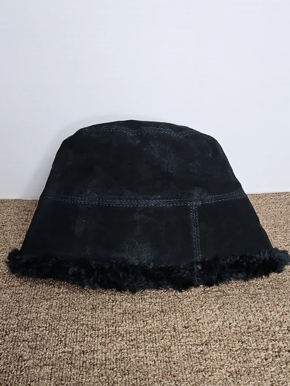 Wilsons Leather Black Suede Faux Fur Bucket Hat Sz S/M